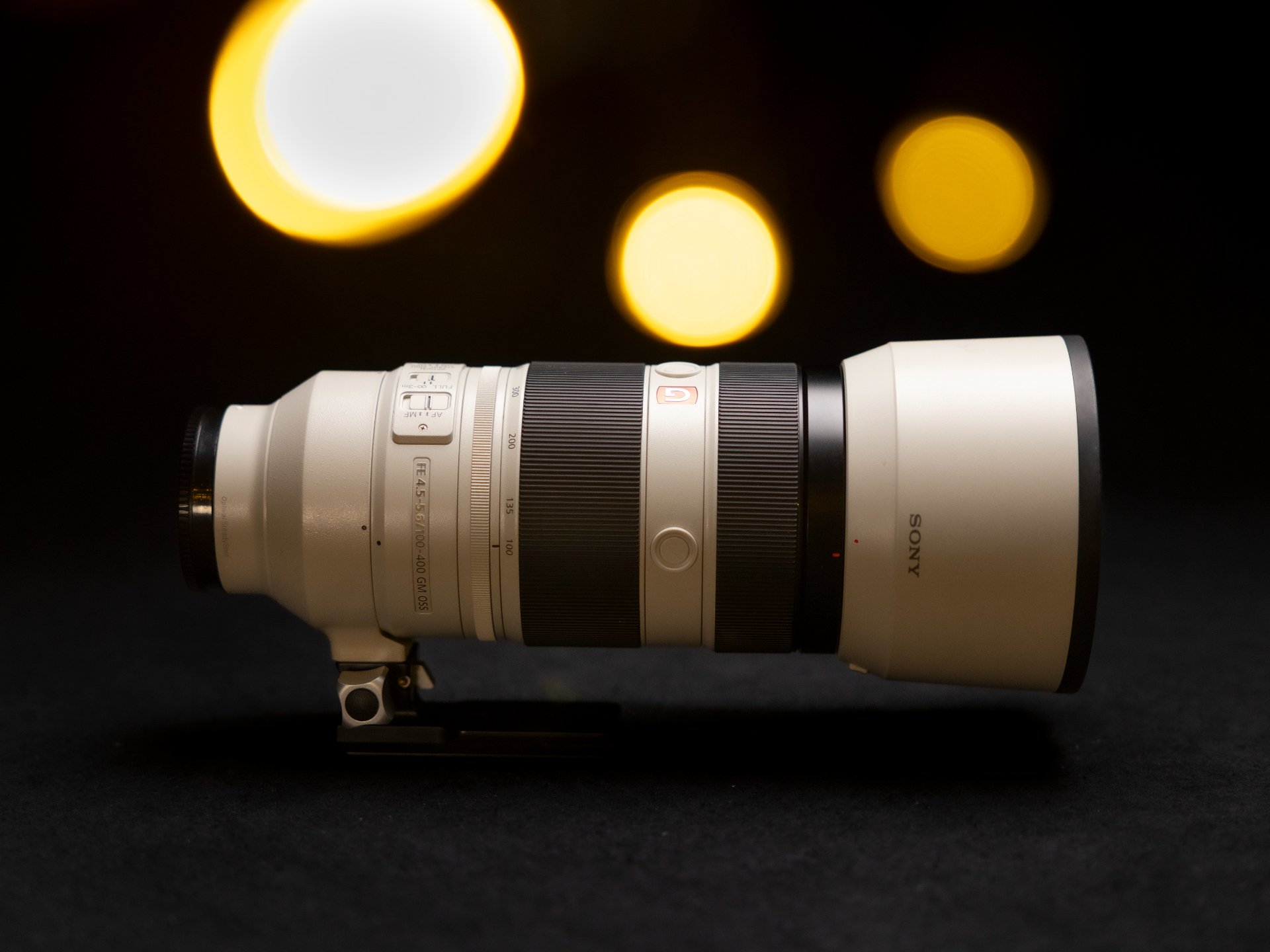 Sony FE 100-400mm f/4.5-5.6 GM OSS Lens Hire London | Yellow Cactus