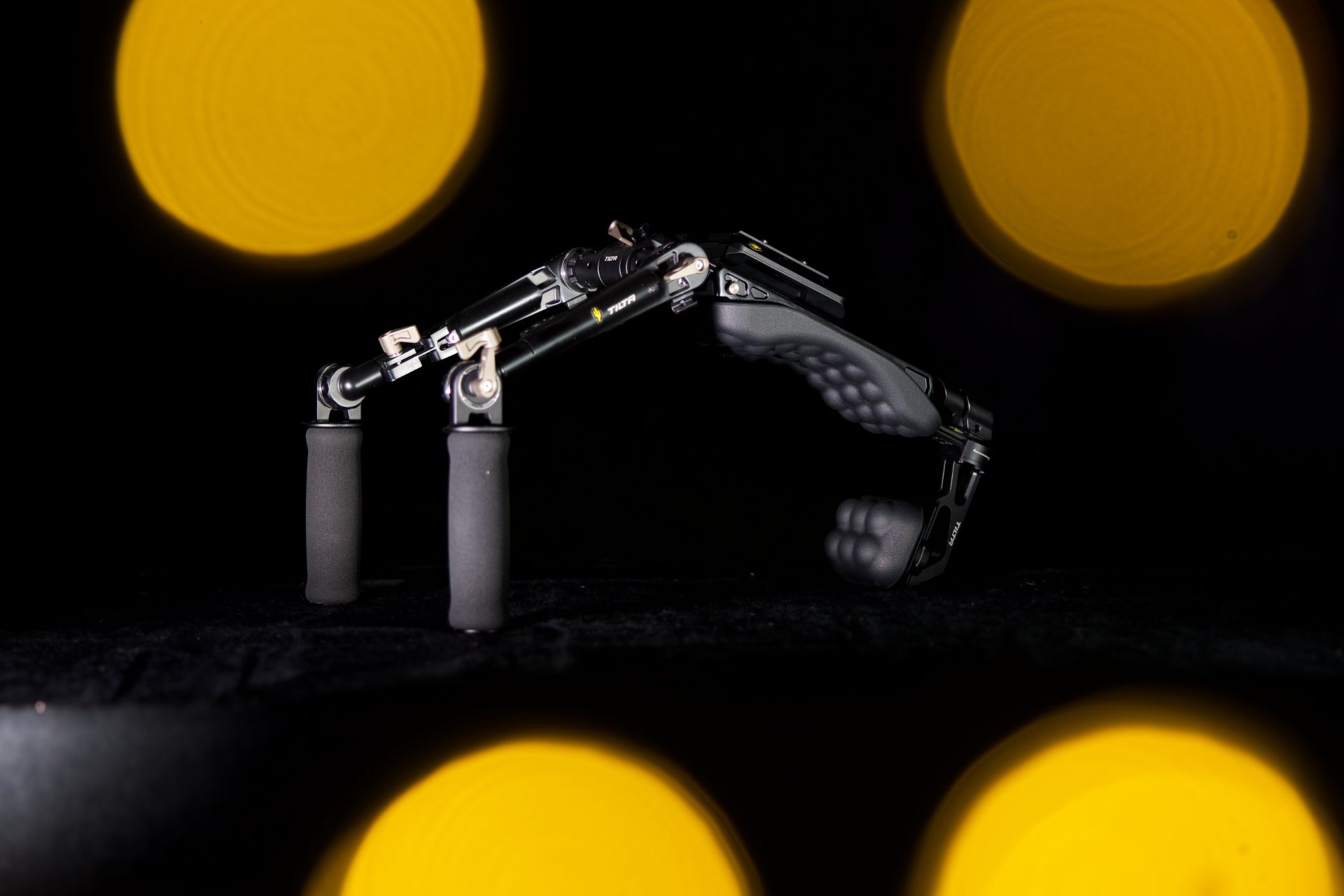 Cactus 144 Rig Tilta Shoulder Rig Hire London | Yellow Cactus